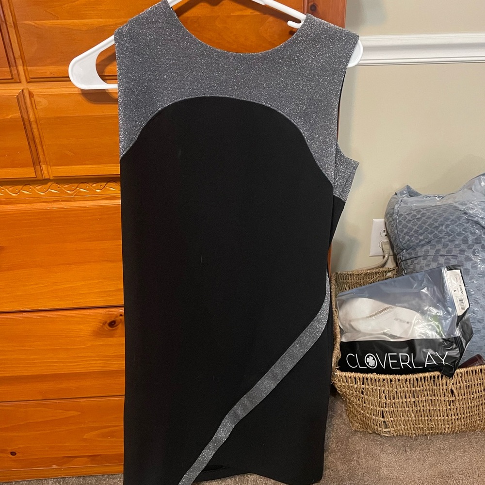 Tommy Hillfilger dress with black and